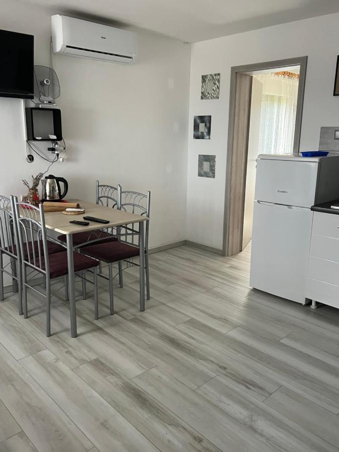 Apartments Linic Nin Εξωτερικό φωτογραφία